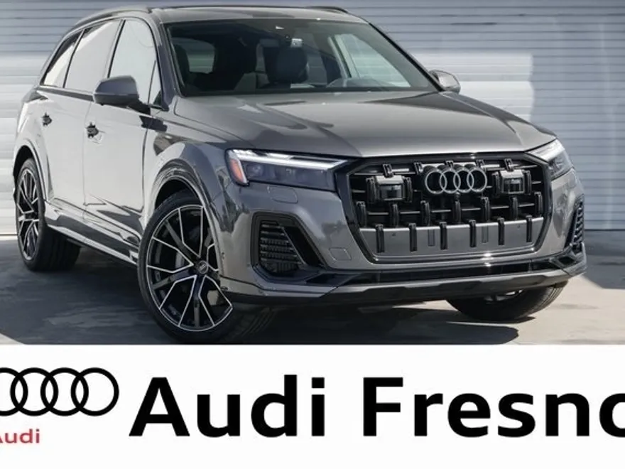 2025 Audi Q7 55 Premium Plus photo 1
