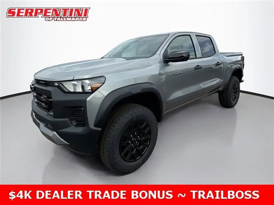 2026 Chevrolet Colorado Trail Boss photo 1