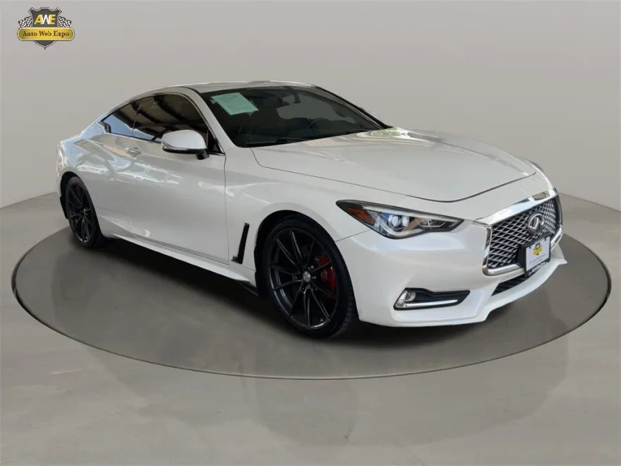 2017 Infiniti Q60 3.0t Premium photo 1
