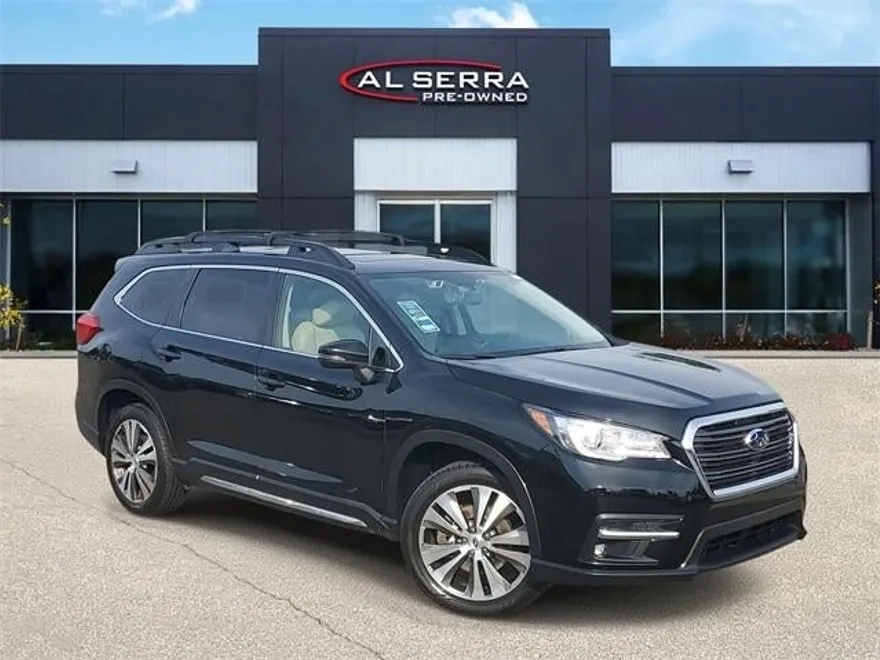 2022 Subaru Ascent Limited photo 1