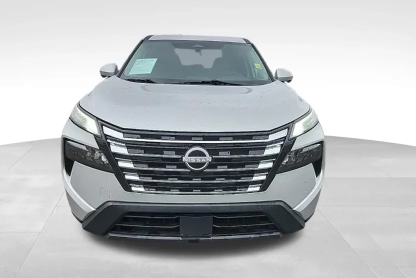 2024 Nissan Rogue SV photo 1