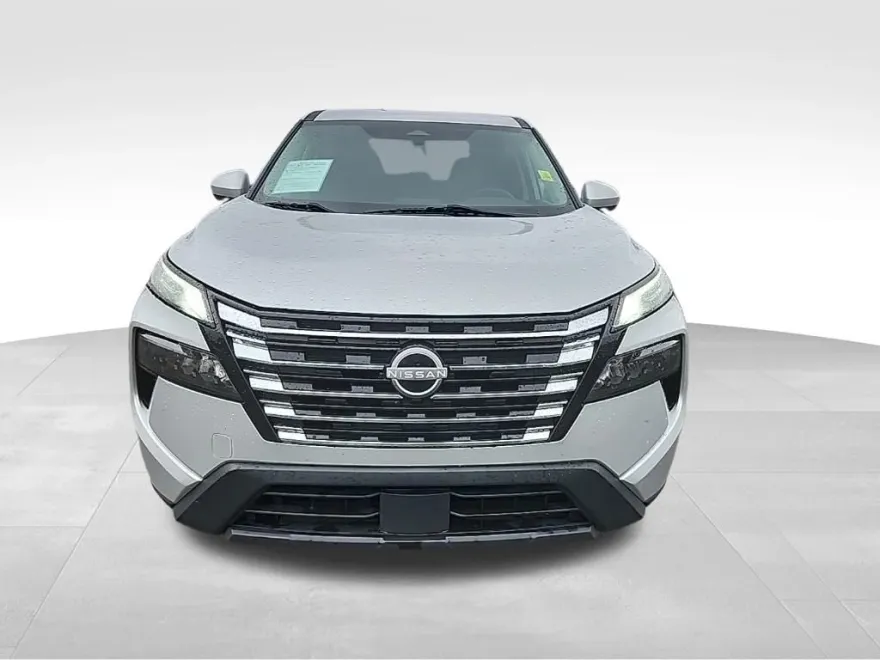 2024 Nissan Rogue SV photo 1