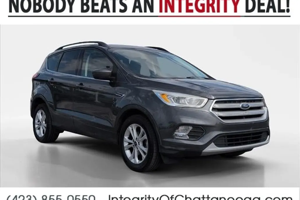 2019 Ford Escape SEL photo 1