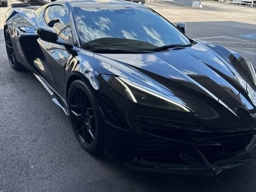 2025 Chevrolet Corvette Z06 2LZ photo 1