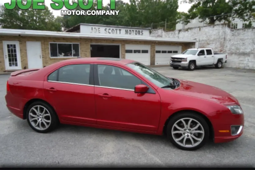 2012 Ford Fusion SE photo 1