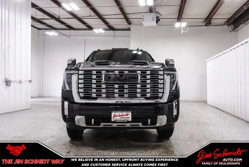2024 Gmc Sierra HD Denali photo 1