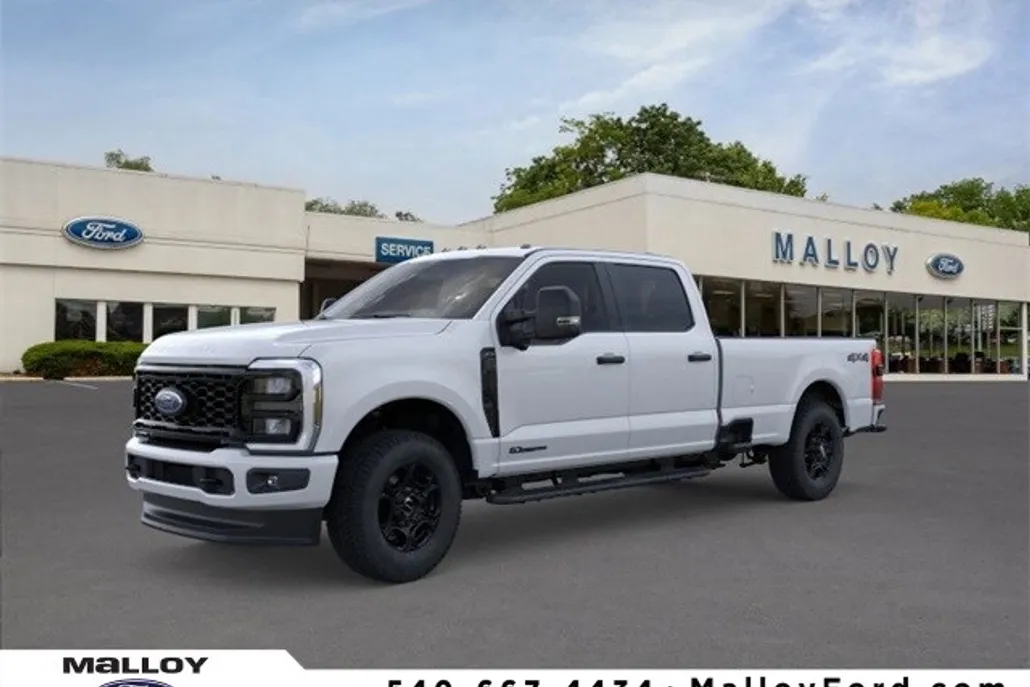 2026 Ford F-350 XLT photo 1