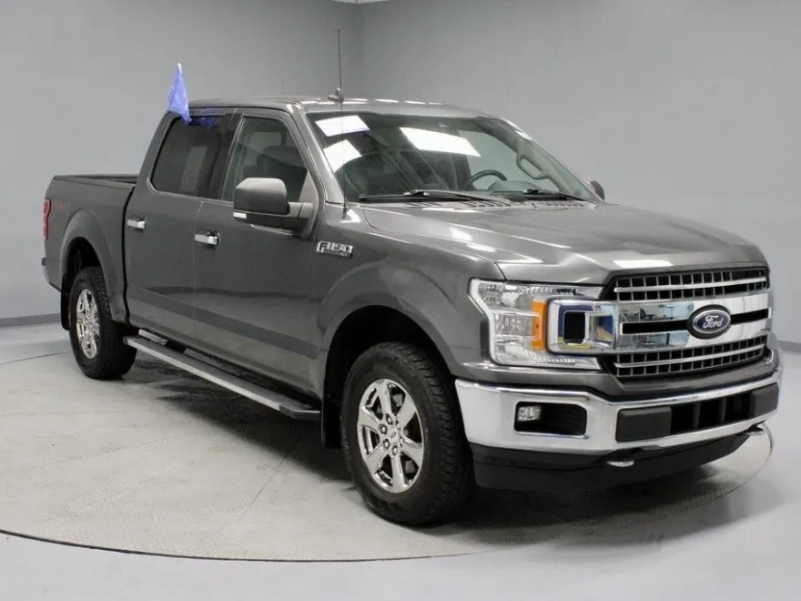 2020 Ford F-150 XLT photo 1