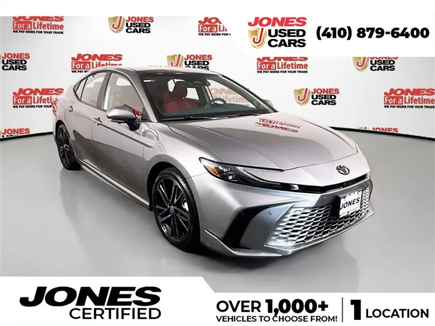 2025 Toyota Camry XSE photo 1