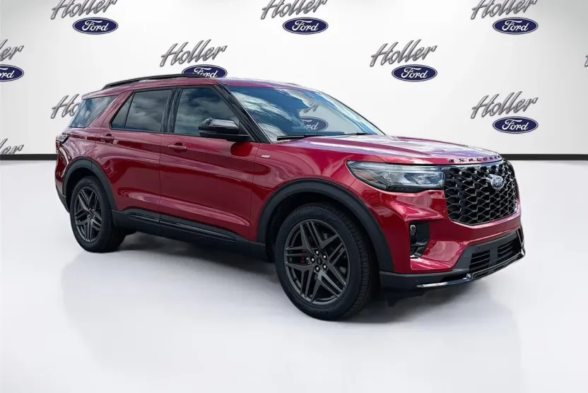 2025 Ford Explorer ST-Line photo 1