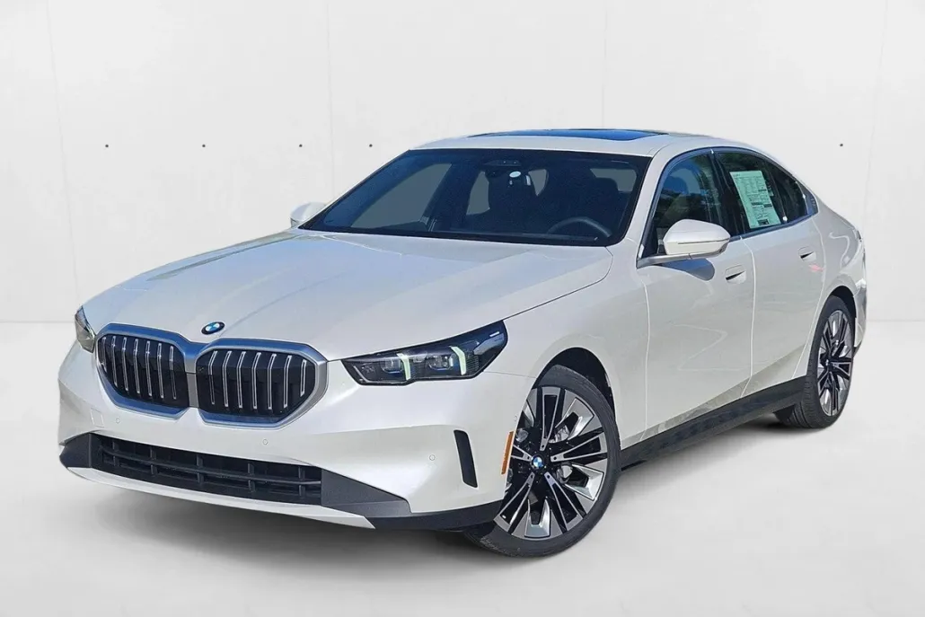 2026 Bmw 530i photo 1