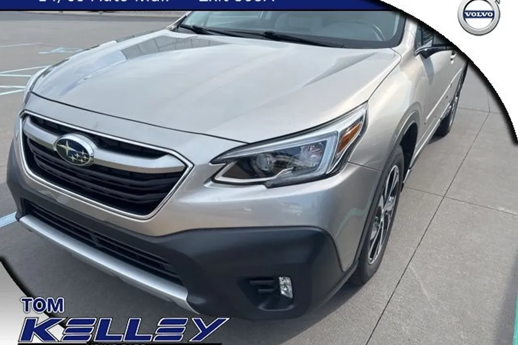 2020 Subaru Outback Limited photo 1