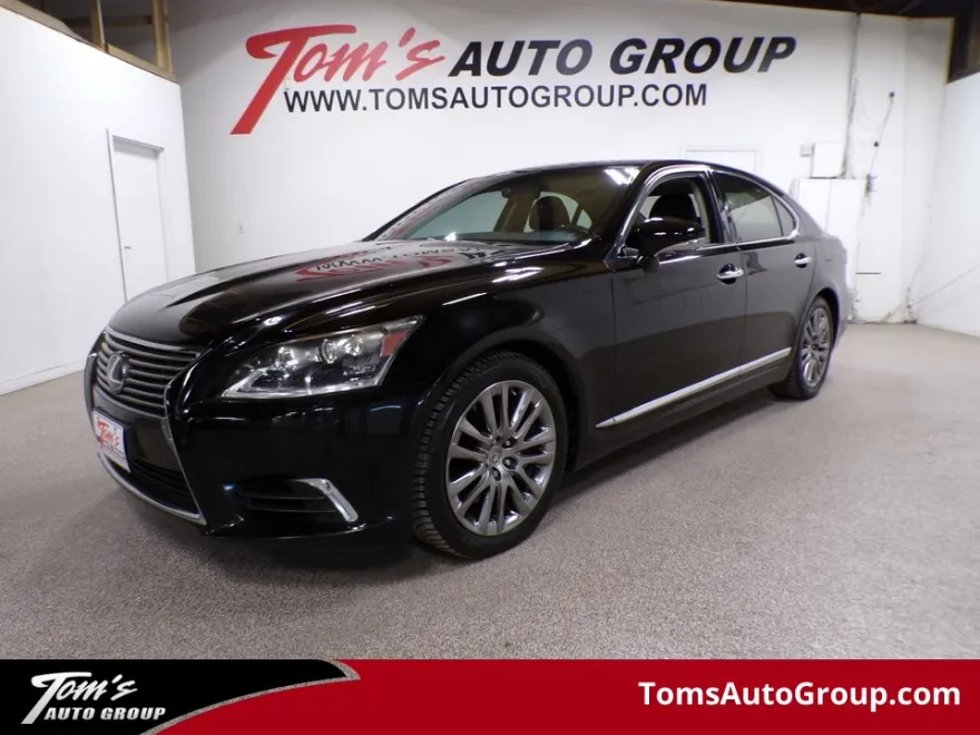 2013 Lexus LS 460 photo 1
