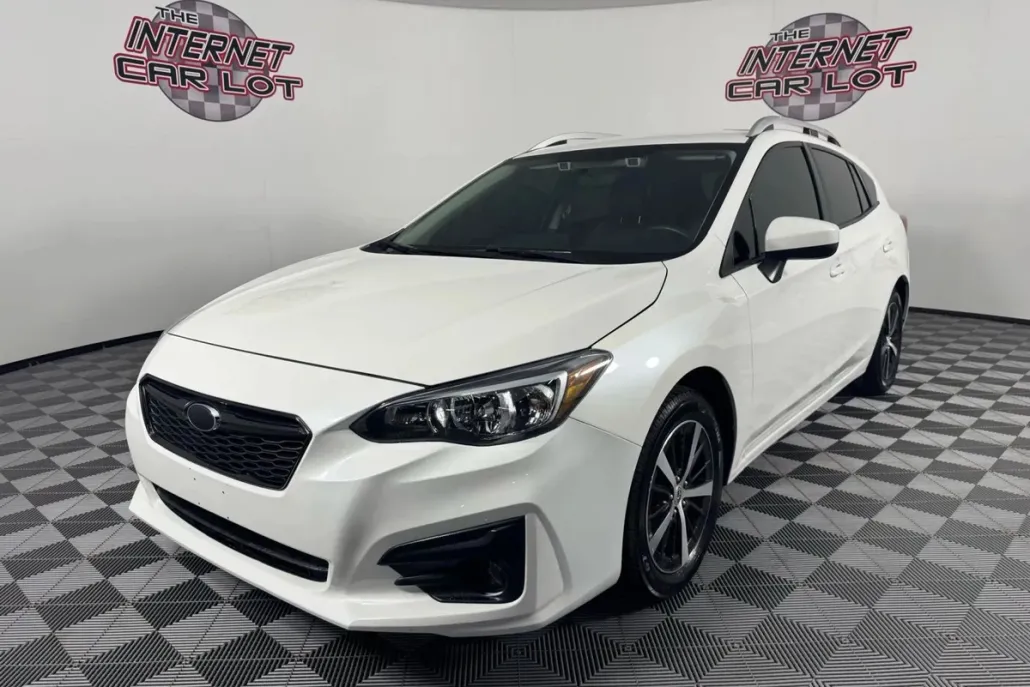 2019 Subaru Impreza 2.0i Premium photo 1