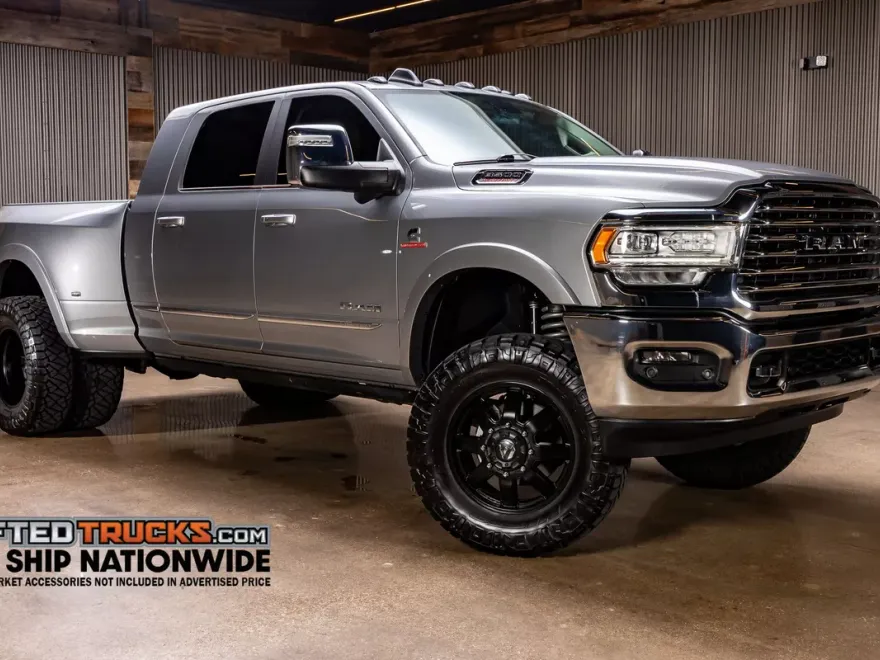 2024 Ram 3500 Longhorn photo 1
