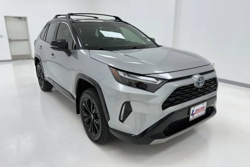 2023 Toyota RAV4 Hybrid XSE photo 1