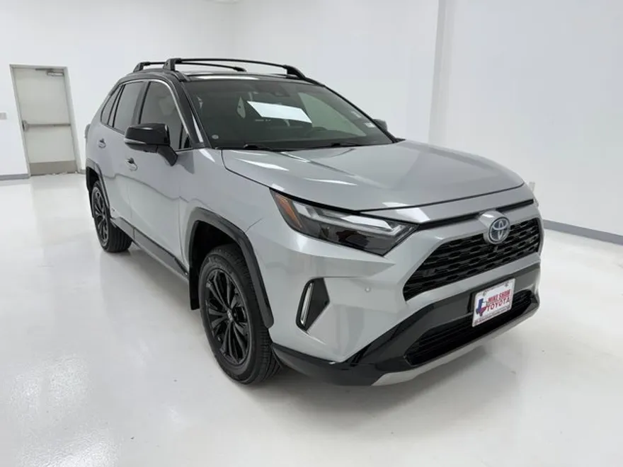 2023 Toyota RAV4 Hybrid XSE photo 1