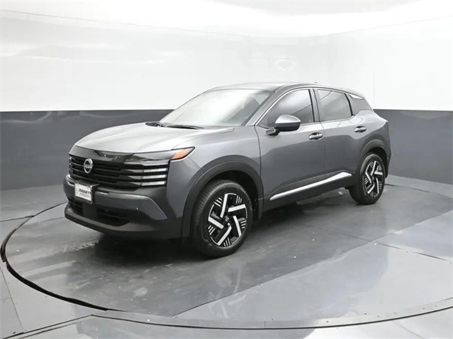 2025 Nissan Kicks SV photo 1