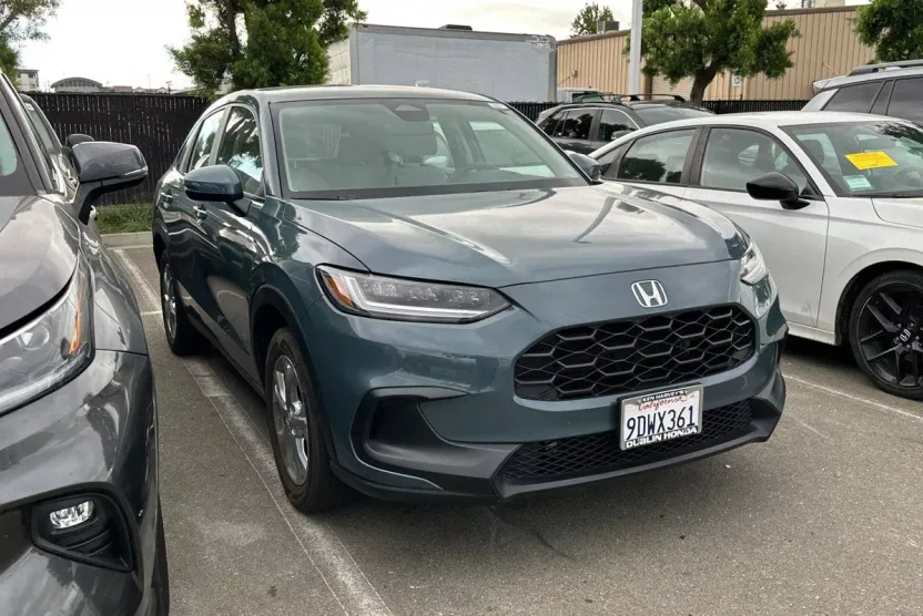 2023 Honda HR-V LX 2WD photo 1