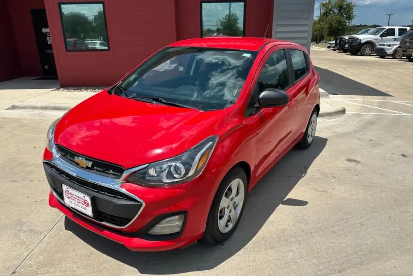 2021 Chevrolet Spark LS photo 1
