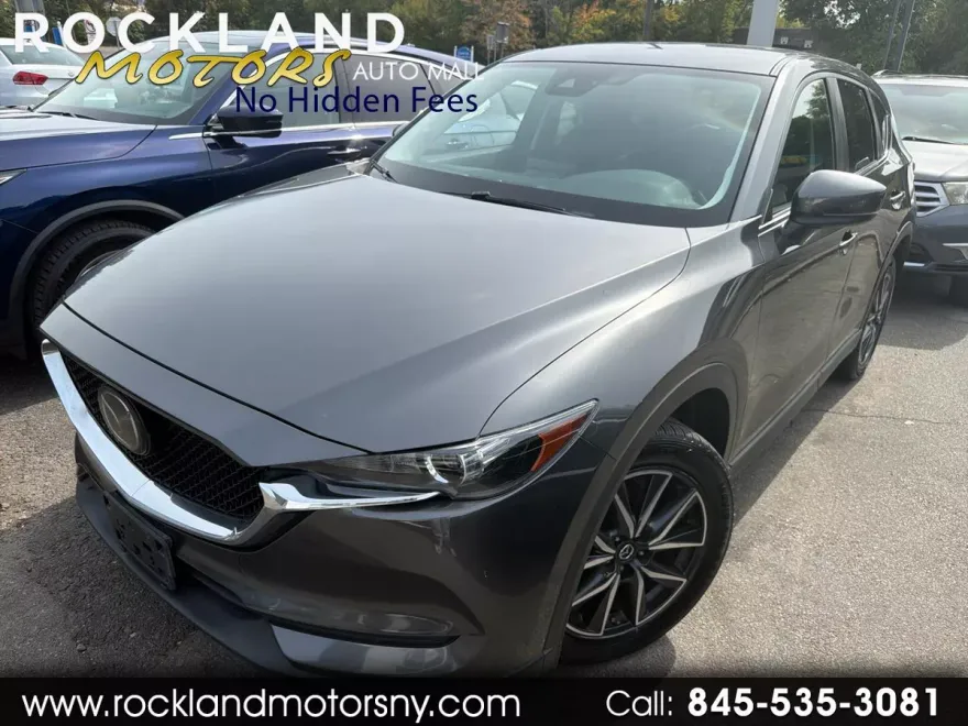 2018 Mazda CX-5 Touring photo 1