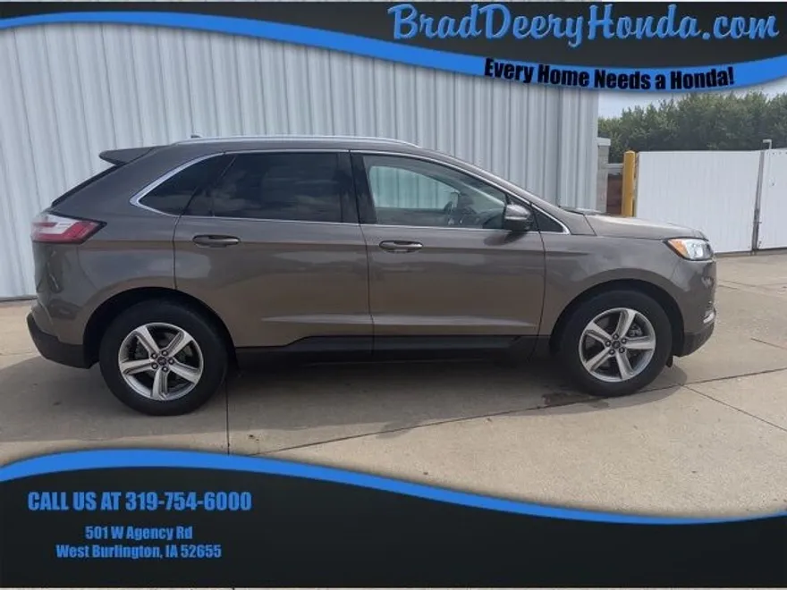 2019 Ford Edge SEL photo 1