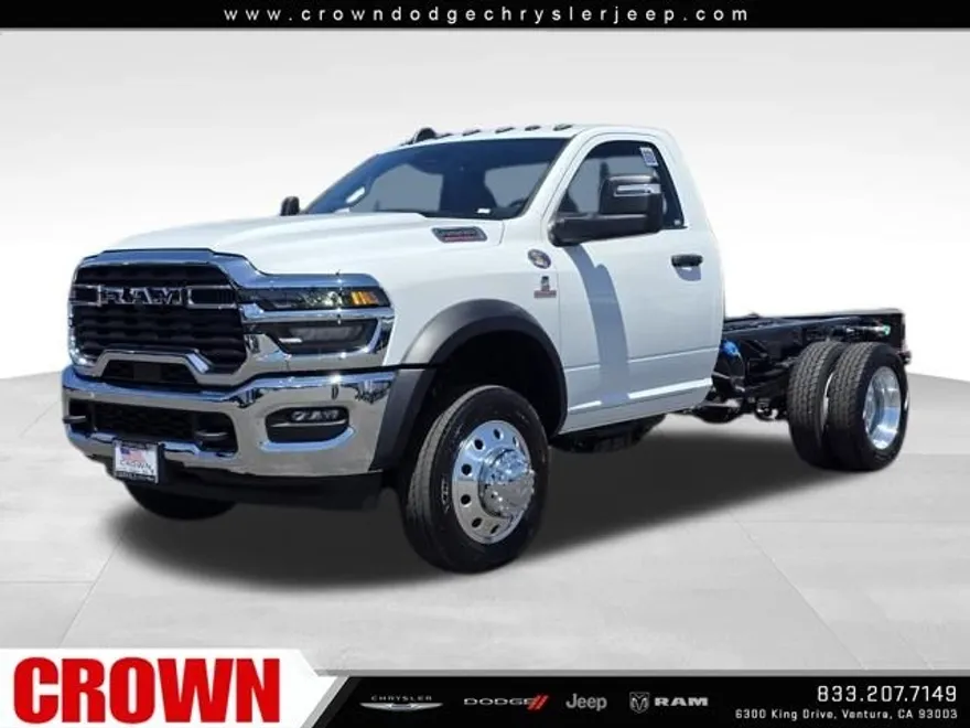 2025 Ram 5500 Tradesman photo 1