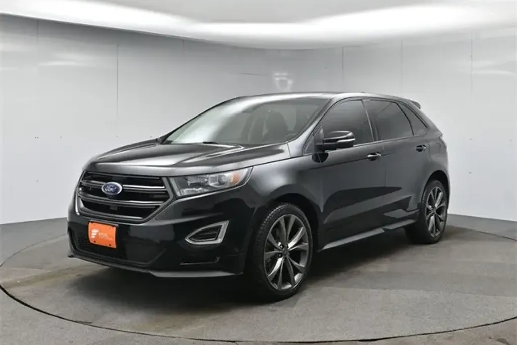 2018 Ford Edge Sport photo 1