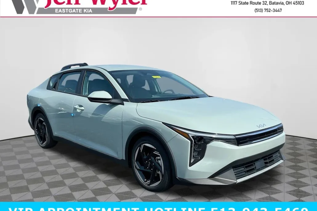 2025 Kia K4 EX photo 1