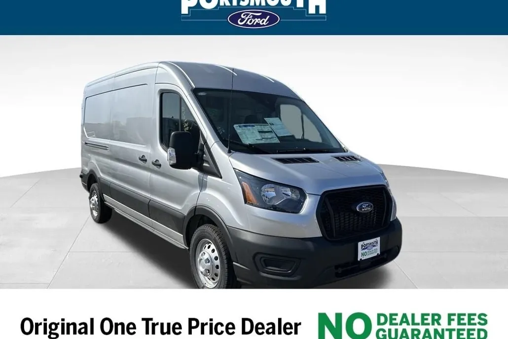 2025 Ford Transit Cargo Van photo 1