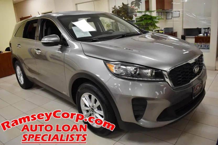 2019 Kia Sorento LX V6 photo 1