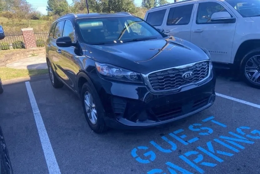 2020 Kia Sorento LX photo 1
