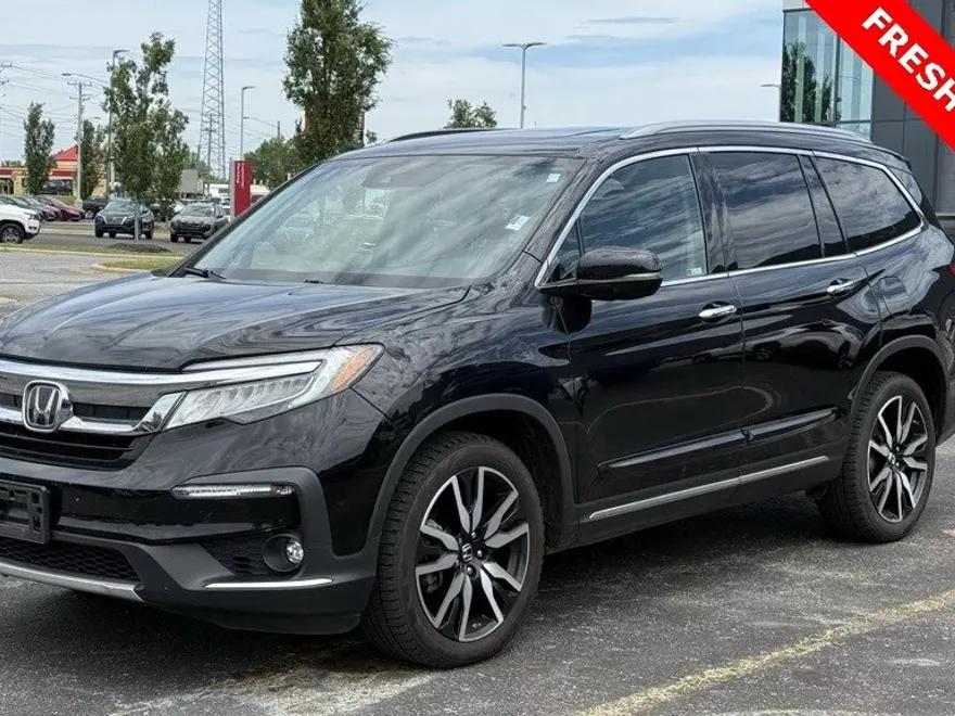 2019 Honda Pilot Touring photo 1