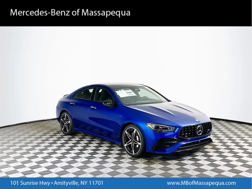 2025 Mercedes Benz CLA 35 AMG 4MATIC photo 1