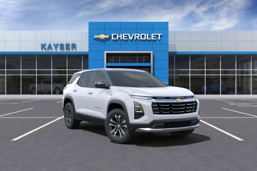 2026 Chevrolet Equinox LT photo 1