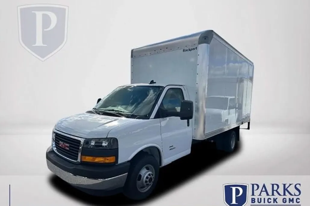 2024 Gmc Savana Cutaway photo 1