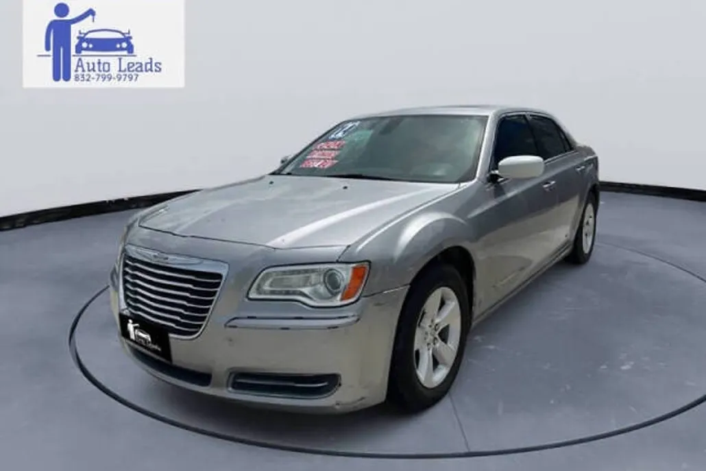 2014 Chrysler 300 Base photo 1