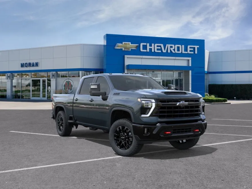 2025 Chevrolet Silverado 2500HD LT photo 1