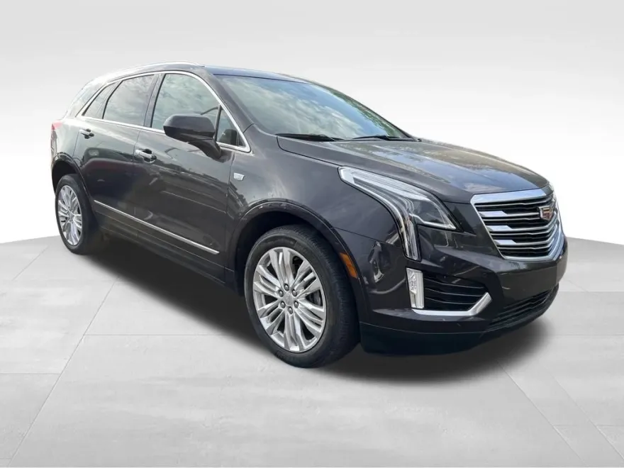 2018 Cadillac XT5 Premium Luxury photo 1