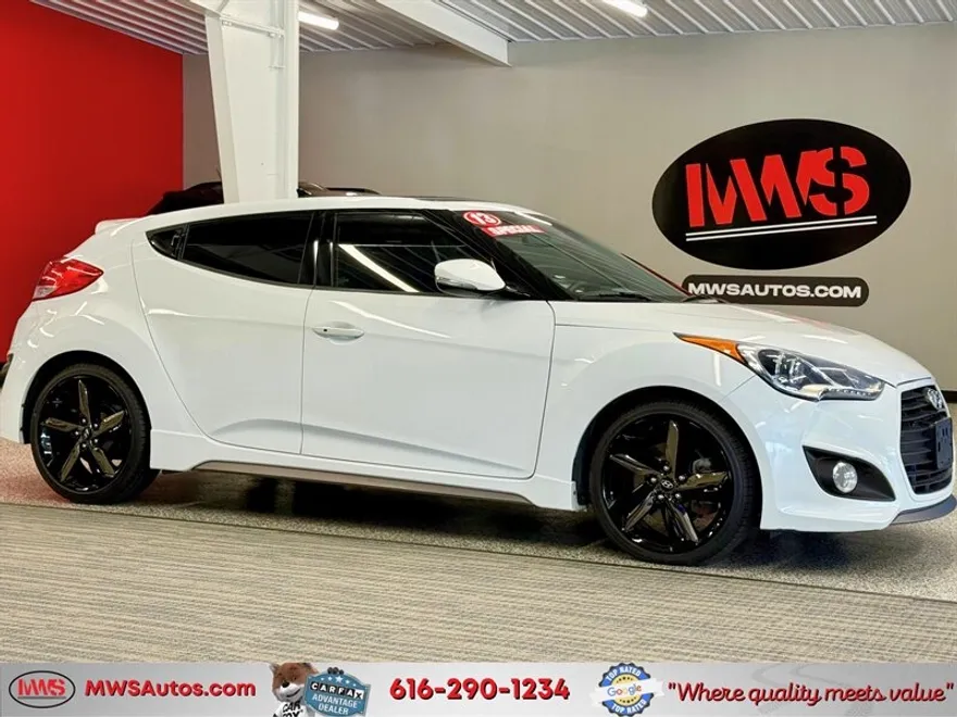 2013 Hyundai Veloster Turbo photo 1