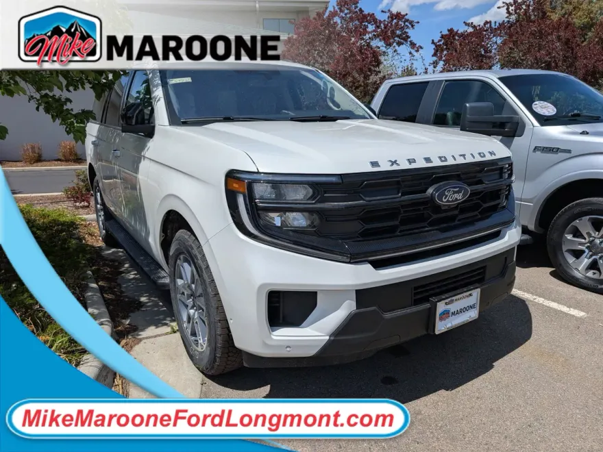 2025 Ford Expedition photo 1