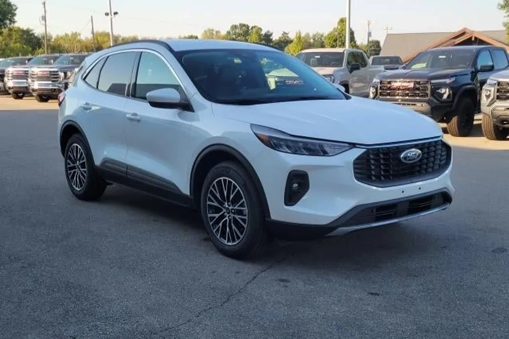 2023 Ford Escape photo 1