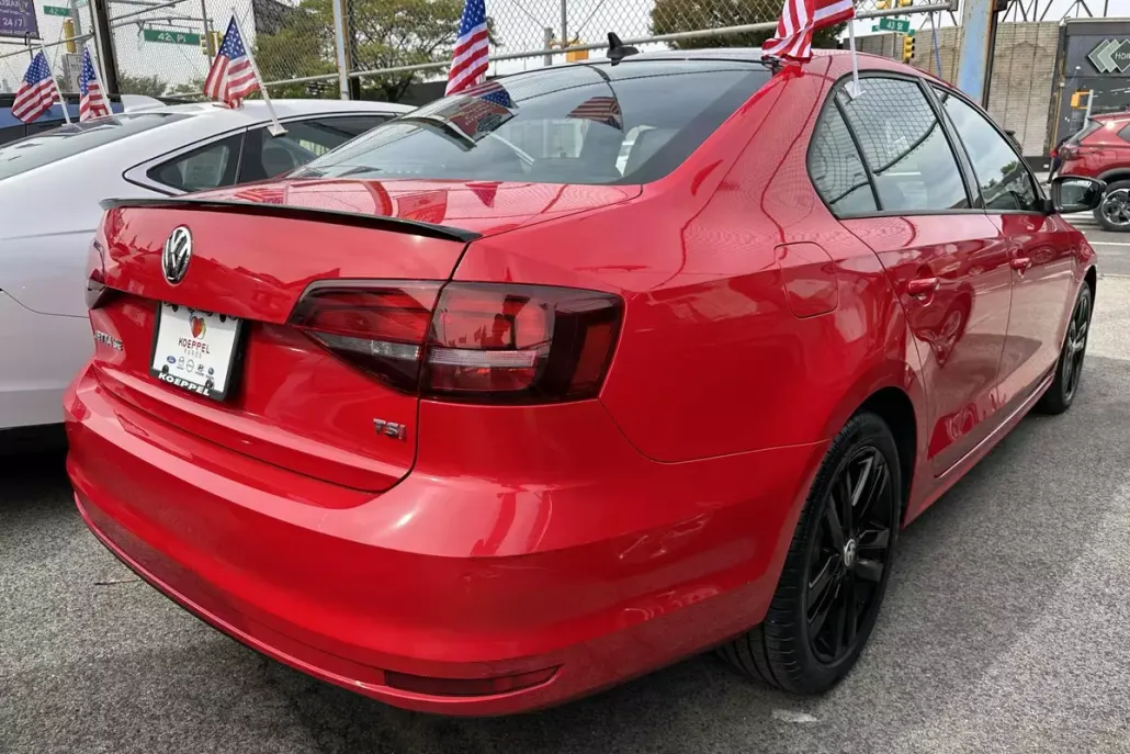 2018 Volkswagen Jetta 1.8T SE Sport photo 1