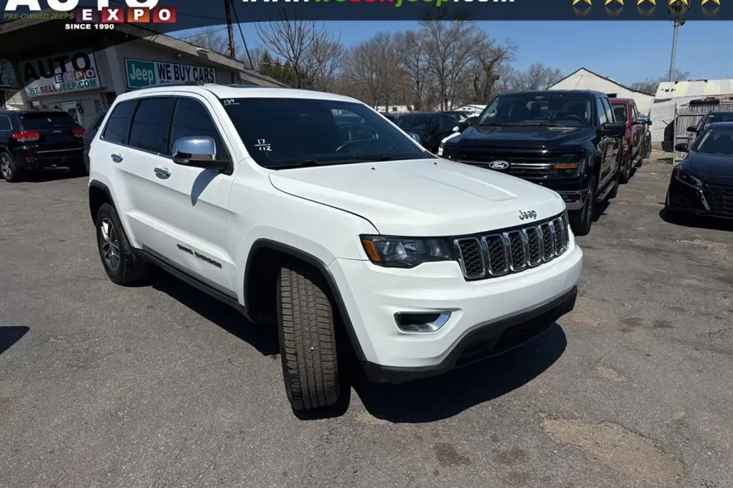 2017 Jeep Grand Cherokee Limited photo 1