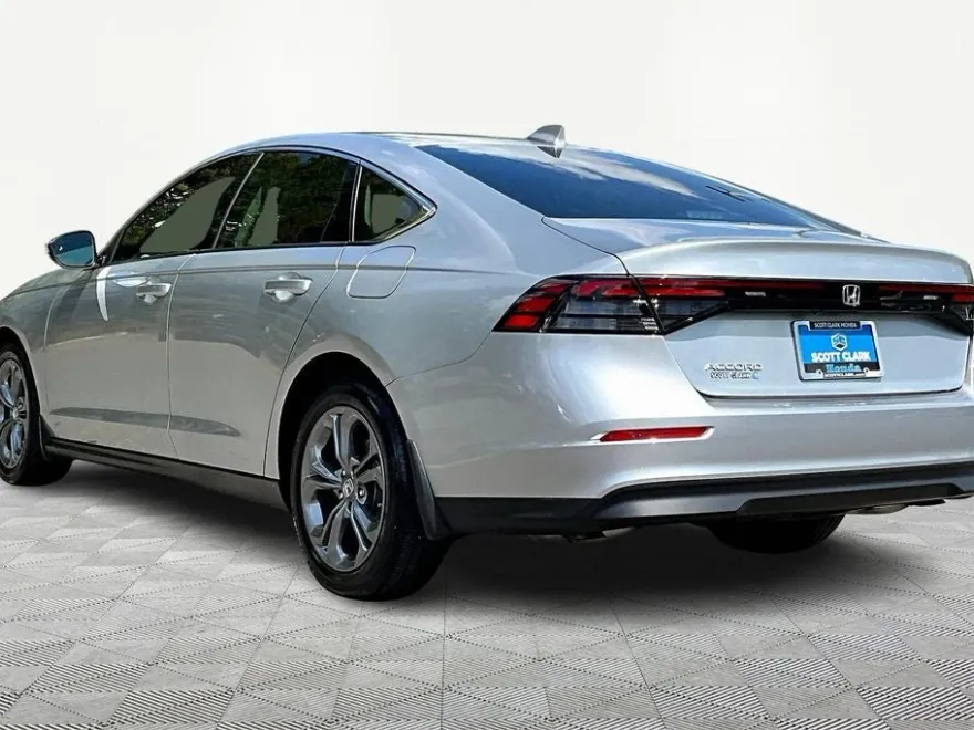 2024 Honda Accord EX photo 1