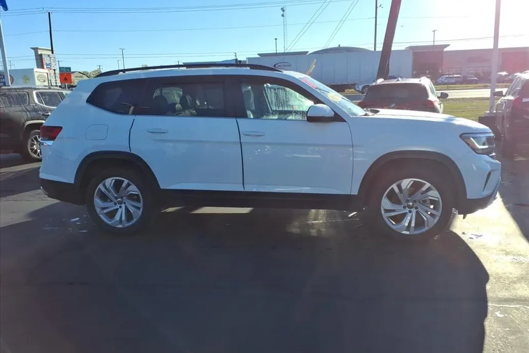 2021 Volkswagen Atlas V6 SE Technology photo 1