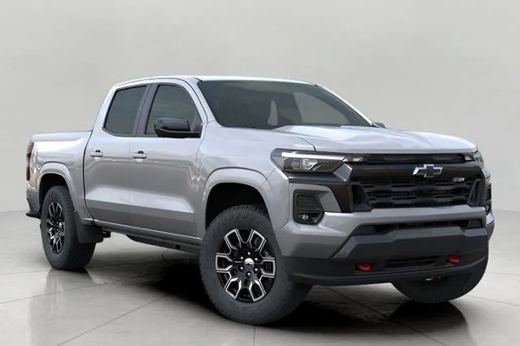 2025 Chevrolet Colorado Z71 photo 1