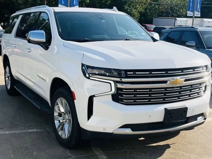 2021 Chevrolet Suburban Premier photo 1