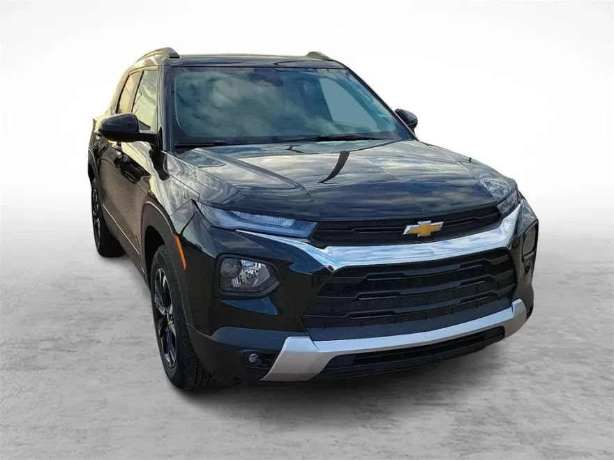 2023 Chevrolet Trailblazer LT photo 1
