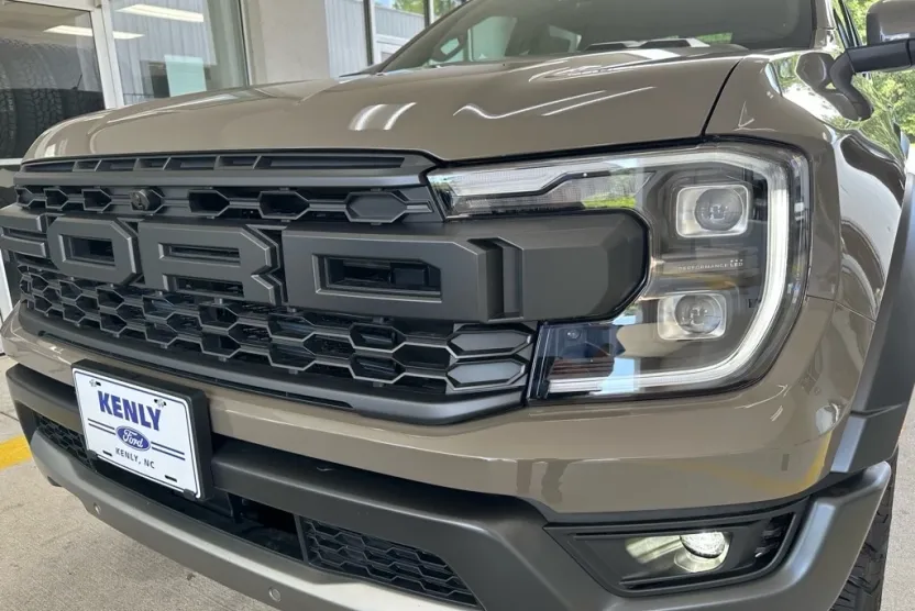 2025 Ford Ranger Raptor photo 1
